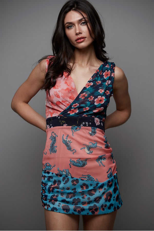 VESTIDO DRAPEADO GASA...